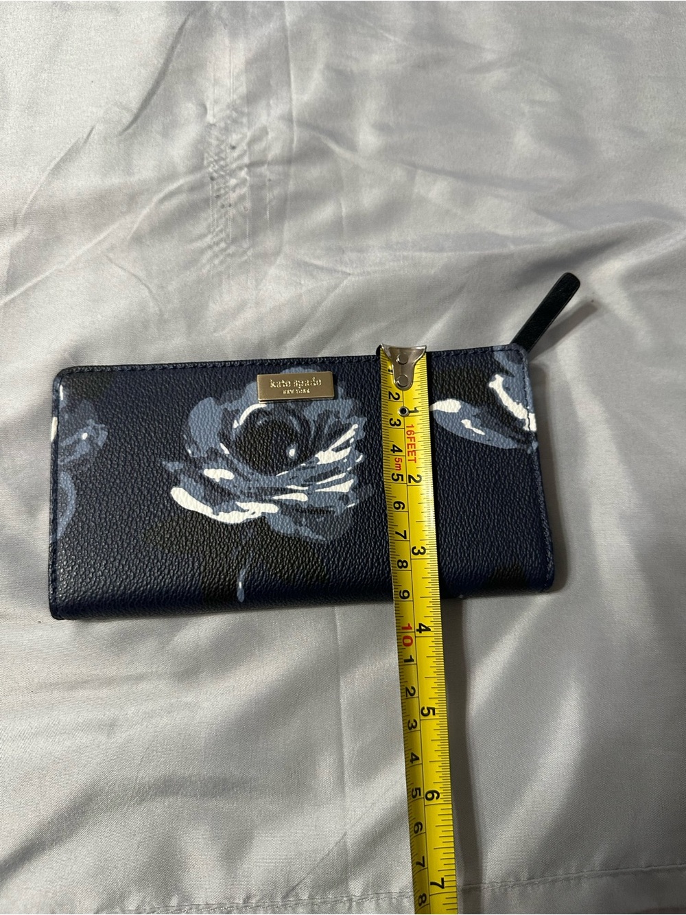 KATE SPADE LONG WALLET - Picture 8 of 10
